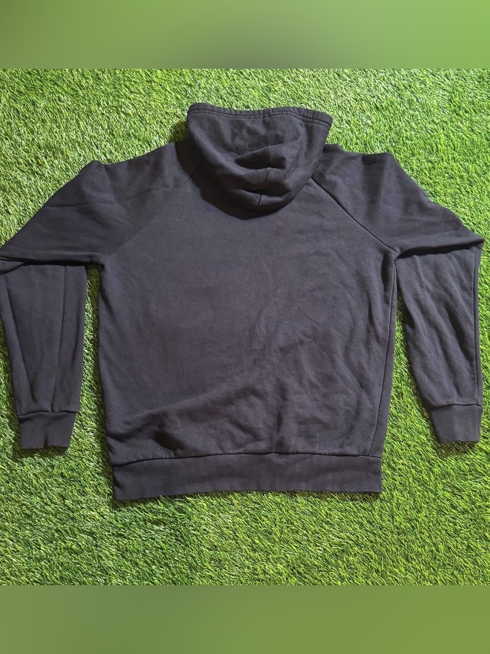 Under Armour Men's Loose Fit
Pullover Hoodie Sweatshirt
Black Size SMALL - Picture 6 of 8